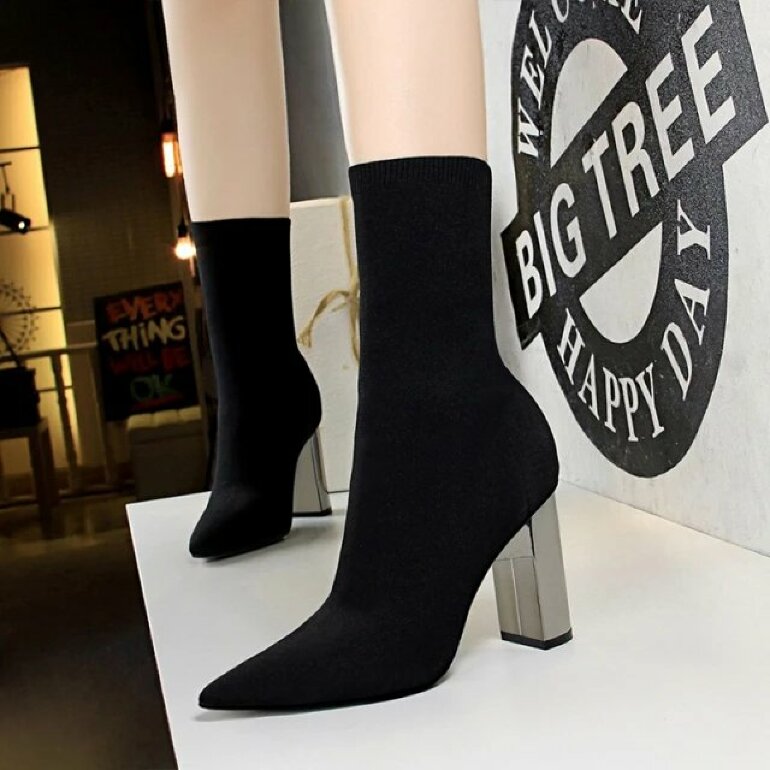 Botines calcetin tacon espejo Zara de segunda mano - GoTrendier