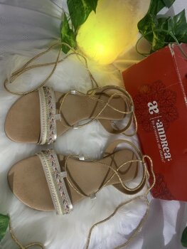 Sandalias romanas Andrea de segunda mano - GoTrendier