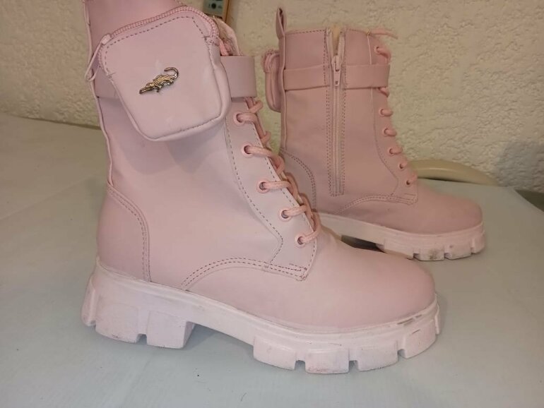 Botas militares tipo Perestroika de sin marca de segunda mano - GoTrendier