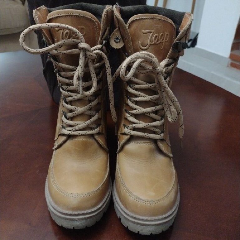 Botas Jeep camel de segunda mano - GoTrendier