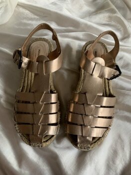 Sandalias de plataforma Pull \u0026 Bear de mujer - GoTrendier