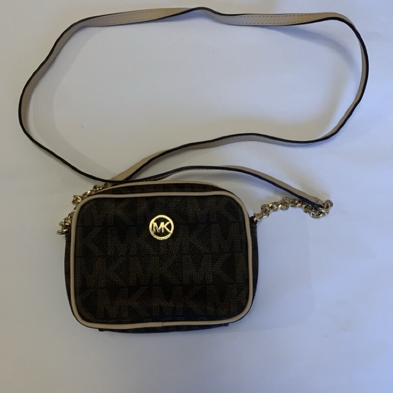 Bolsa mk café de Michael Kors de segunda mano - GoTrendier