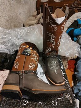 Botas vaqueras de mujer de segunda mano - GoTrendier