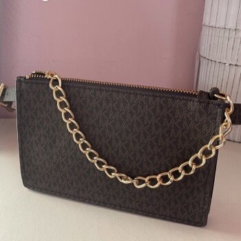 Cangureras Michael Kors - GoTrendier