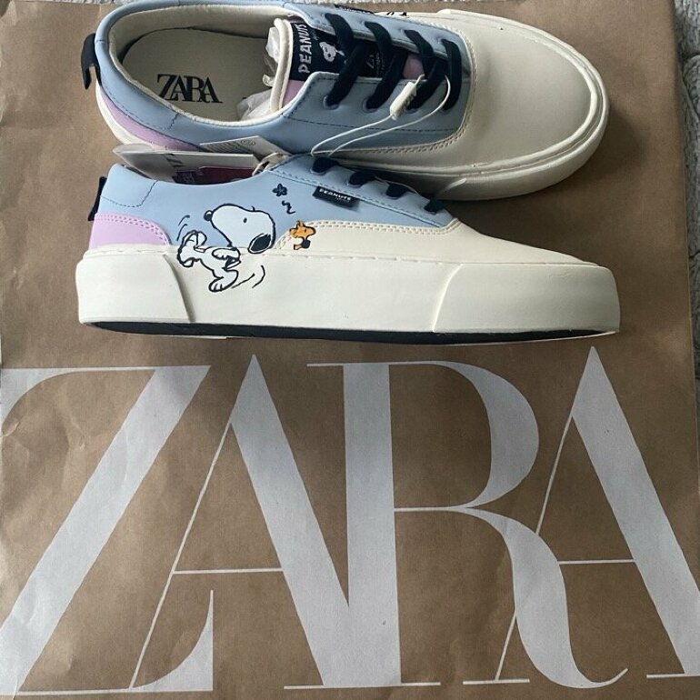 Tenis snoopy Zara de segunda mano - GoTrendier