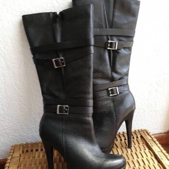 Botas largas Andrea negra de segunda mano - GoTrendier