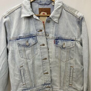 Chamarras de mezclilla Levi's de segunda mano - GoTrendier