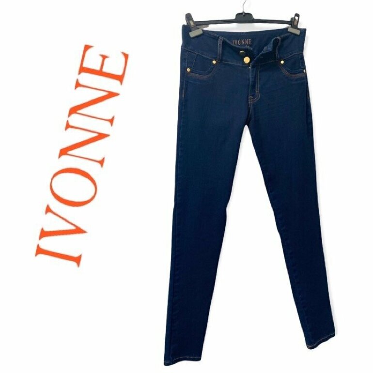 Pantalón Mezclilla IVONNE de segunda mano - GoTrendier