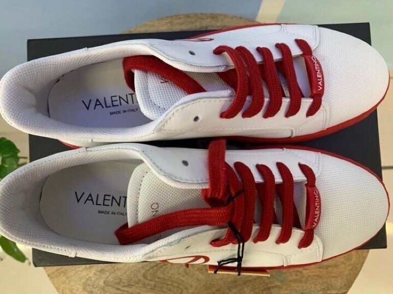 Tenis VALENTINO NUEVOS de Mario Valentino de segunda mano GoTrendier