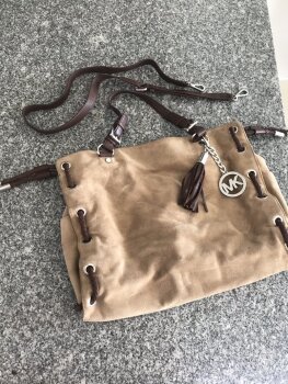 Messengerbagdegamuza