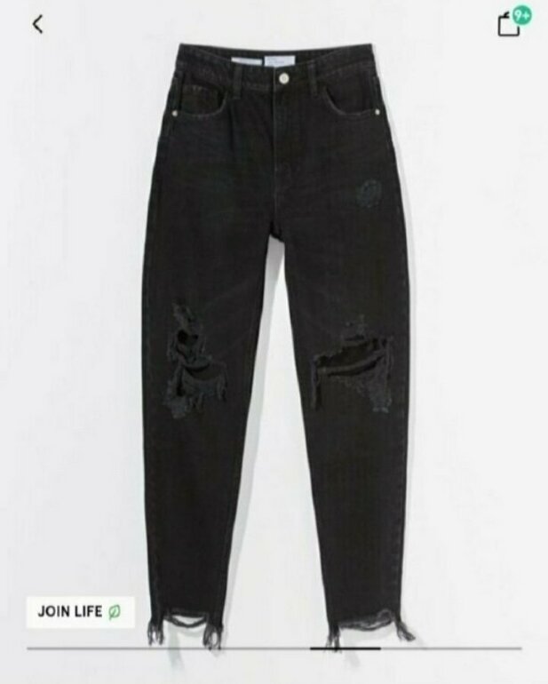 Mom jeans rasgados Bershka de segunda mano GoTrendier