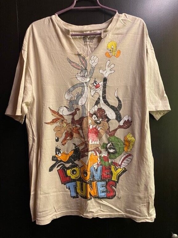 Playera LOONEY TUNES de Cuidado Con El Perro de segunda mano