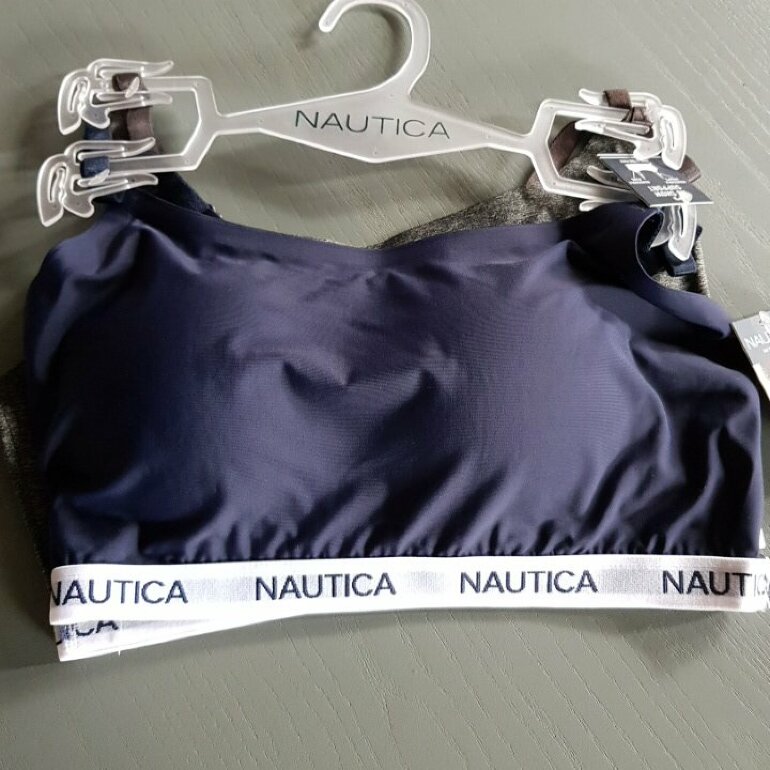 Bralettes Modernos NAUTICA de segunda mano GoTrendier