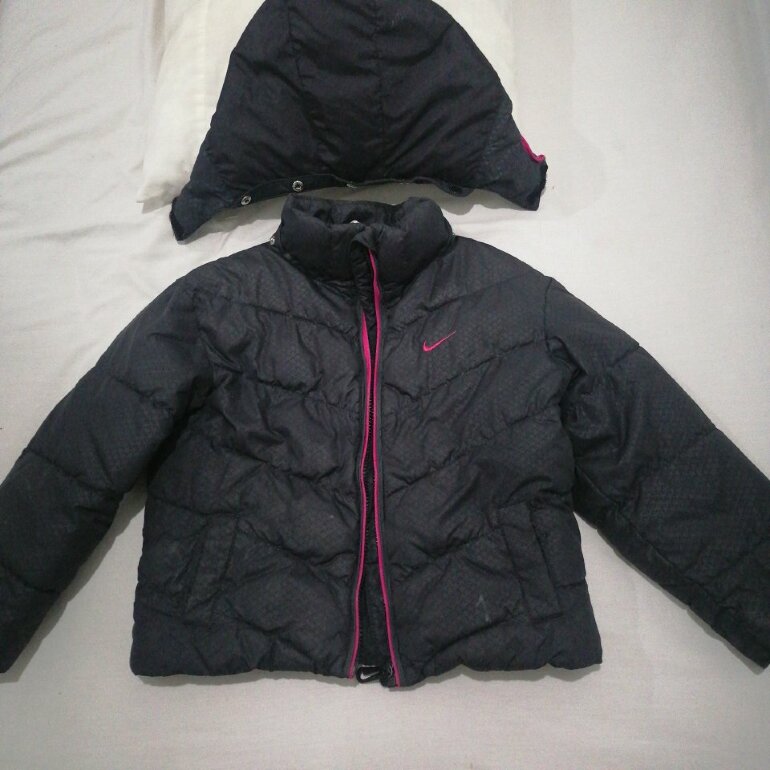 como saber si una chamarra nike es original