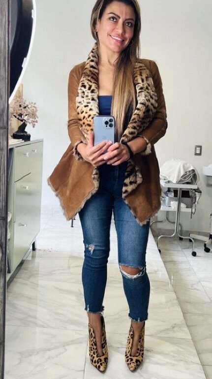 Hotel Kalinga Aldo Handbags Dsw Sambalpuri Mix Kesari Lo