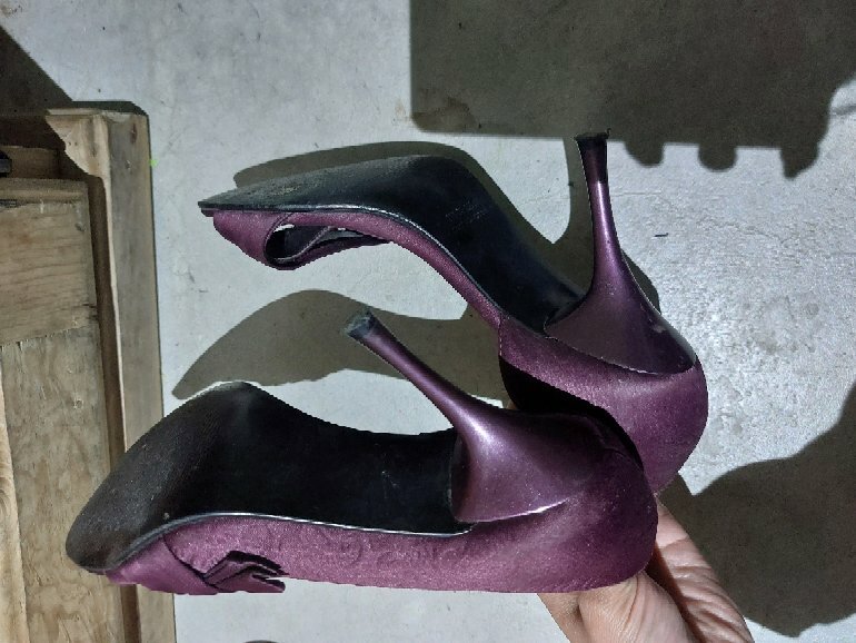 Zapatillas color uva 🍇 de Andrea de segunda mano GoTrendier