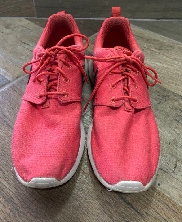 Tenis nike rosa fosfo de segunda mano GoTrendier