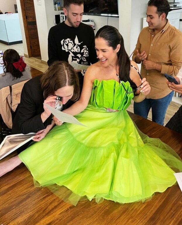 Cdmx Ivonne Marca De Ropa Jumpsuit Abrigo Rosa Martha Debayle