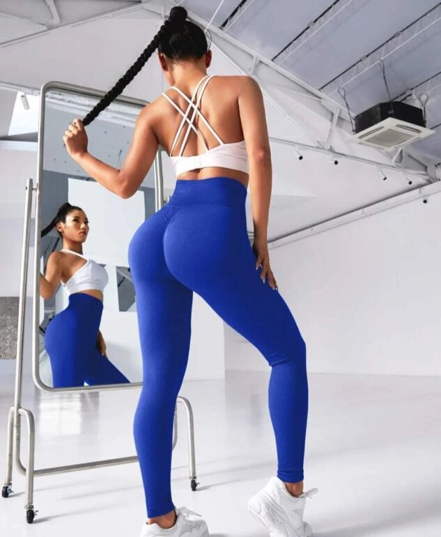 Leggins corte colombiano de Karma de segunda mano GoTrendier