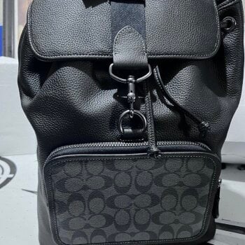 coach backpack hombre Charter in Graphic : Clothing, Shoes & Jewelry It includes outside snap pockets for easy access to essentials and a thoughtfully designed interior with a zip pocket Mochila Coach Hombre Original Mochila