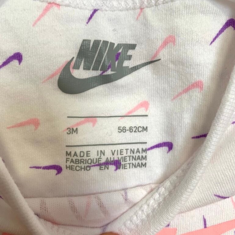 pañalero nike bebe