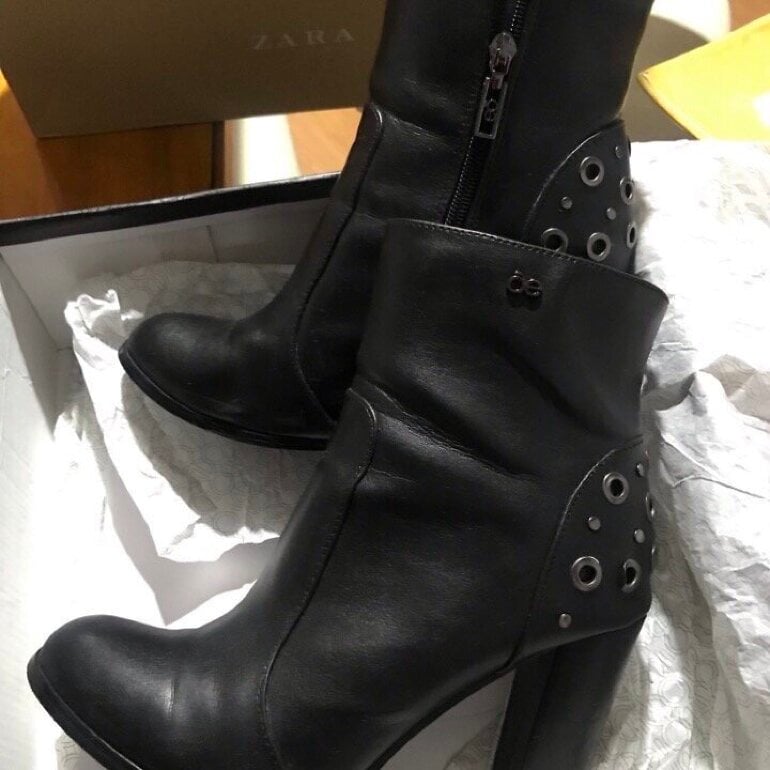 Botas Cloe negra de Clōe de segunda mano GoTrendier