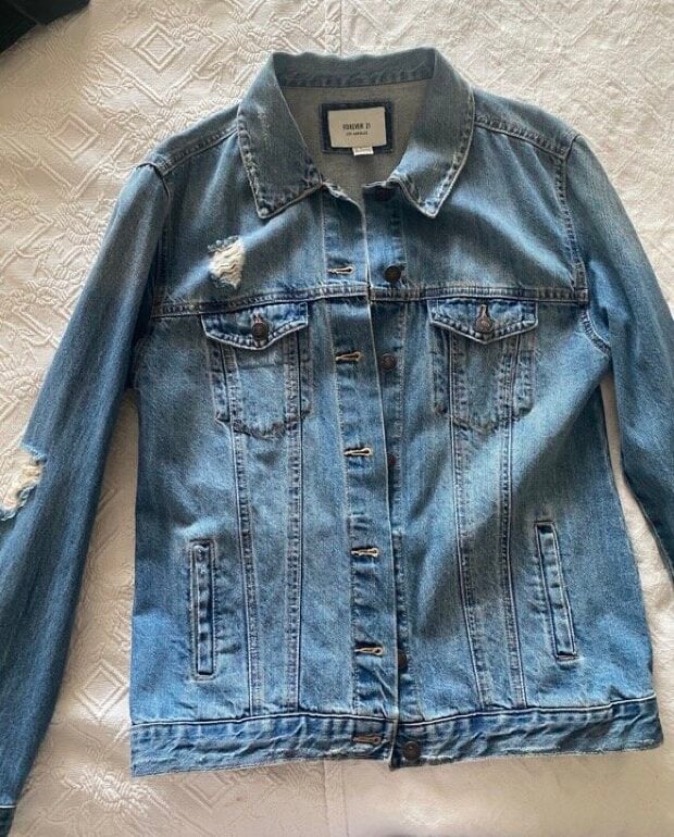 Chamarra mezclilla forever21 de Forever 21 de segunda mano