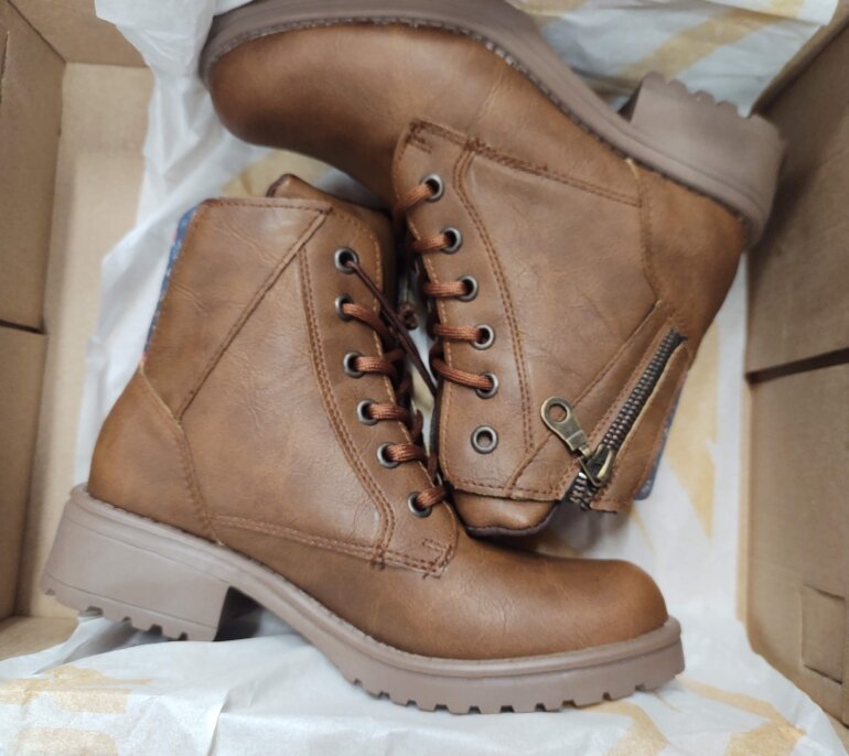 Botas Hiker Color Camel de Kebo de segunda mano GoTrendier