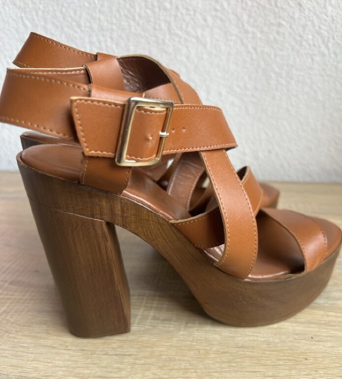 Zapatos Sandalias De Forever 21 Zuecos Forever 21 Audrey Negro