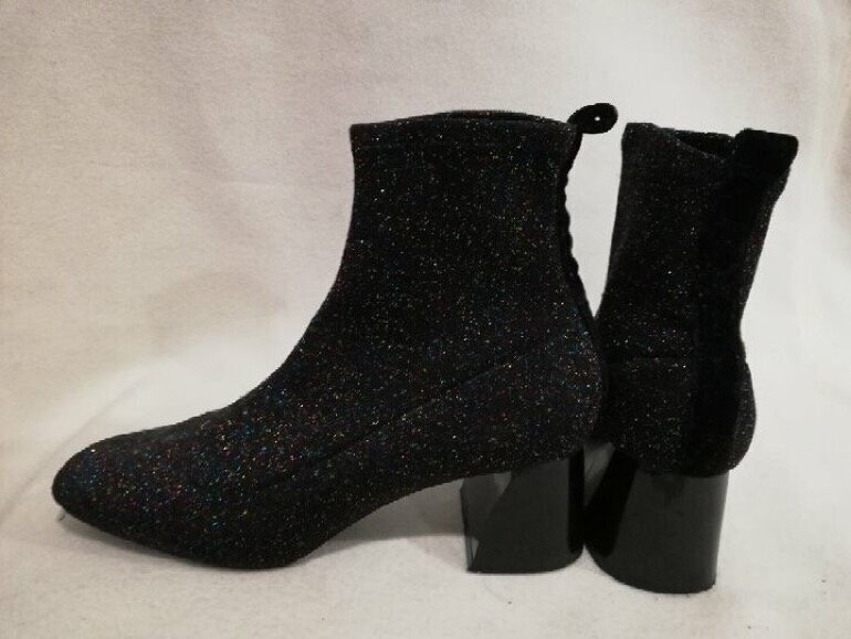 Botines Negros con brillos Zara de segunda mano GoTrendier