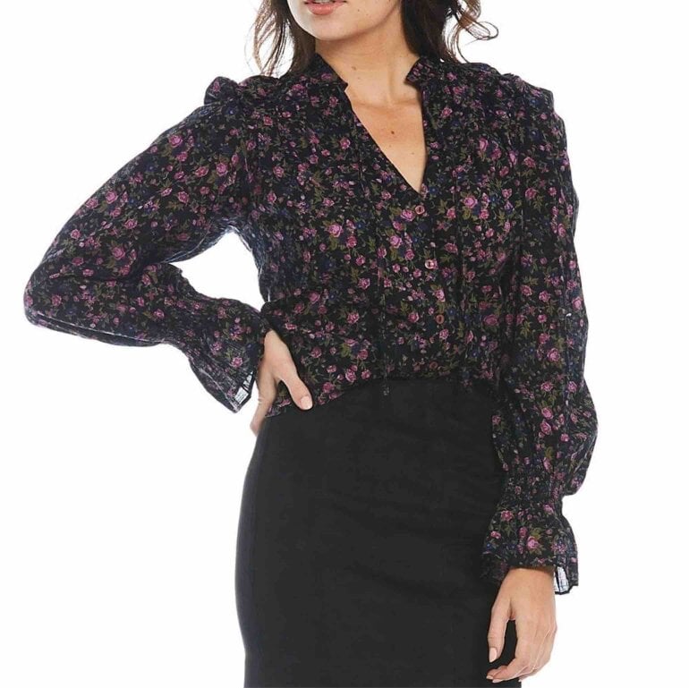 Blusa manga larga negra floreada de Shein de segunda mano GoTrendier