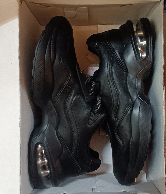 tenis belinda negros