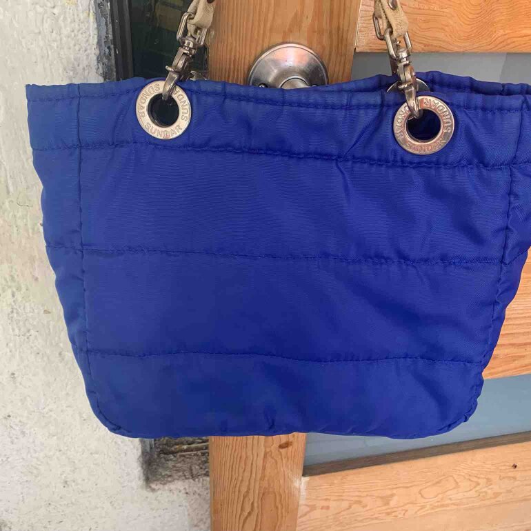Bolsa Sundar azul de segunda mano GoTrendier