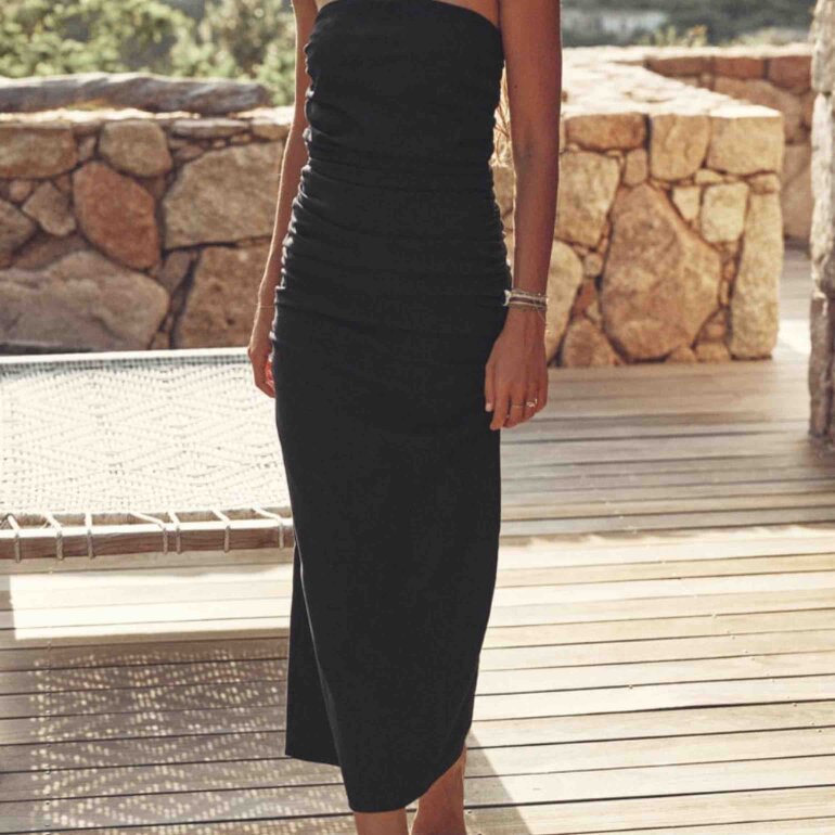 Vestido midi drapeado de Zara de segunda mano GoTrendier