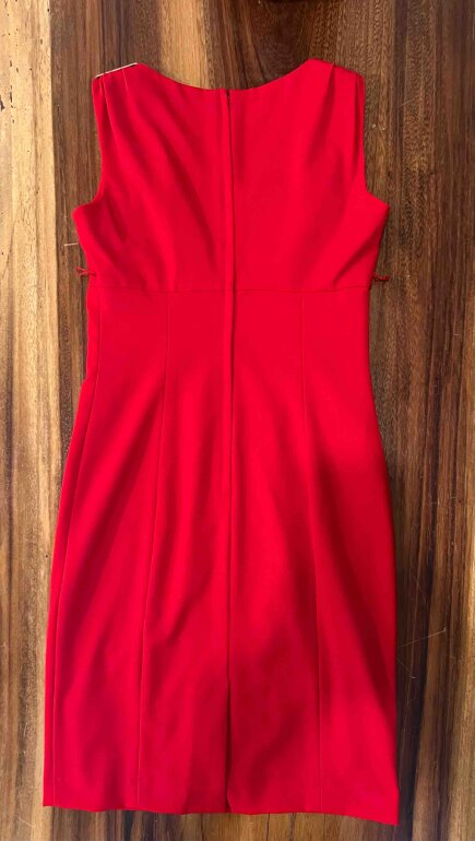 Vestido Calvin Klein con cinturn de segunda mano - GoTrendier