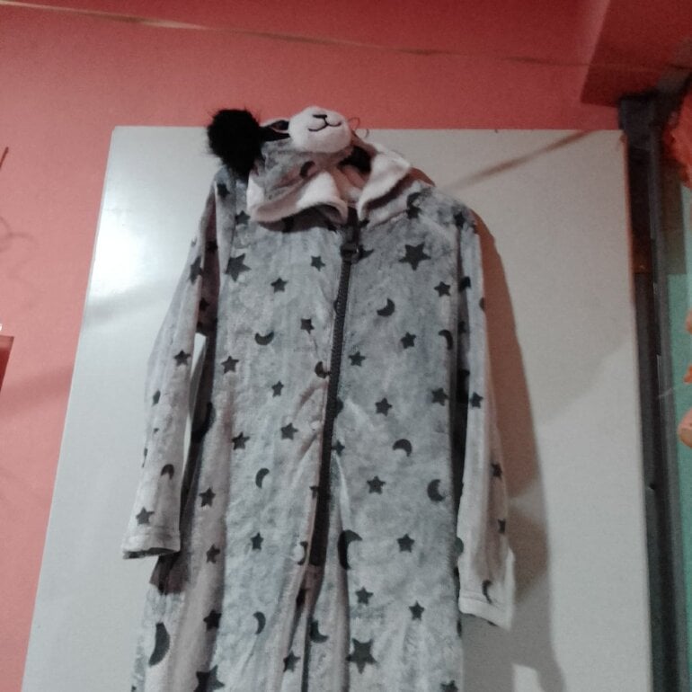 Mameluco abrigadora de adulto de Price Shoes de segunda mano