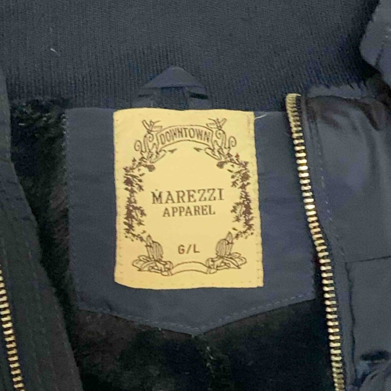 Chamarra azul marino de capucha de Marezzi de segunda mano