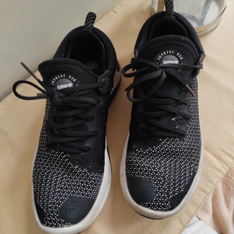 Tenis nike joyride 🖤 /blanco de segunda mano - GoTrendier