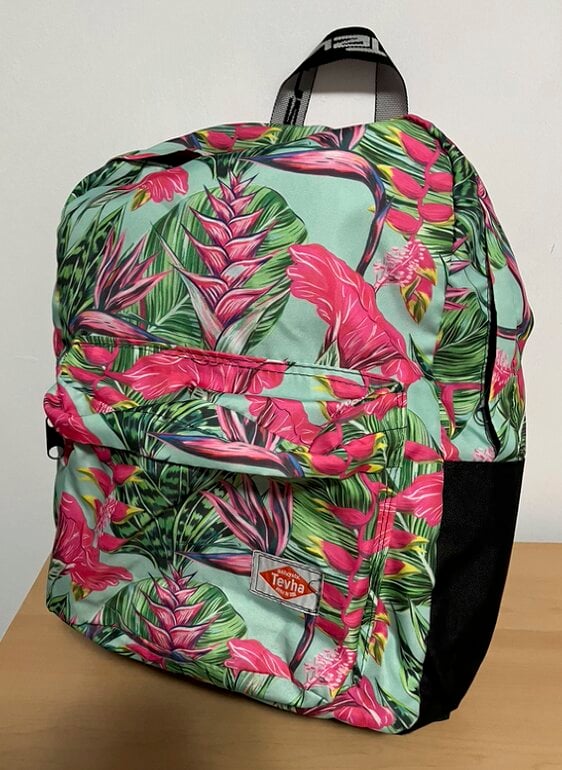 MOCHILA FLORES TEVHA de Otras marcas de segunda mano GoTrendier