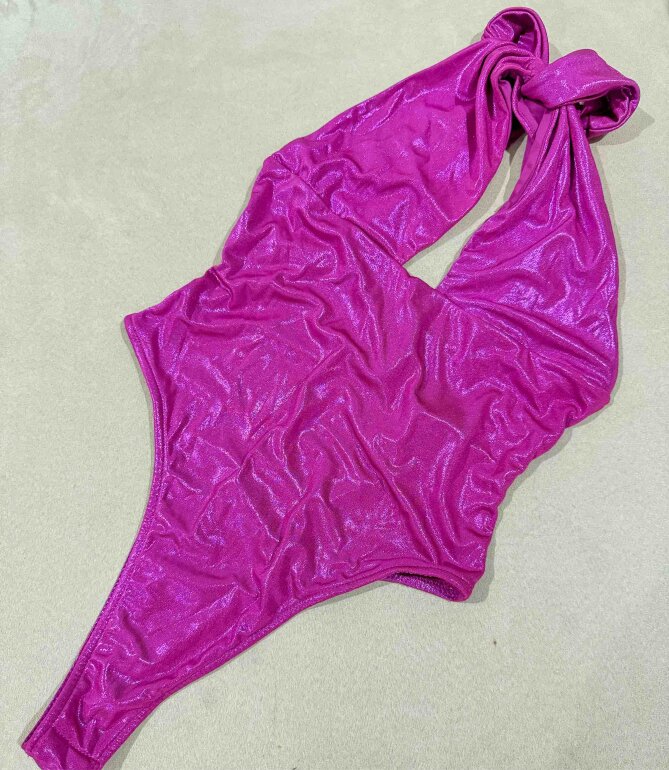 Body efecto laminado Bershka de segunda mano GoTrendier