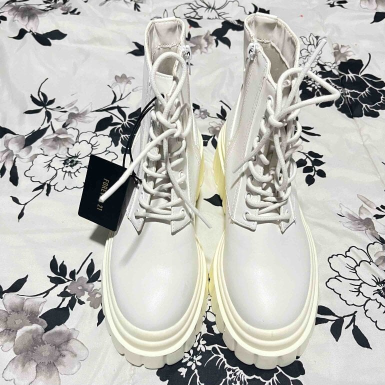 Botines Forever 21 Precio Botas De Agujeta Forever 21 De Segunda