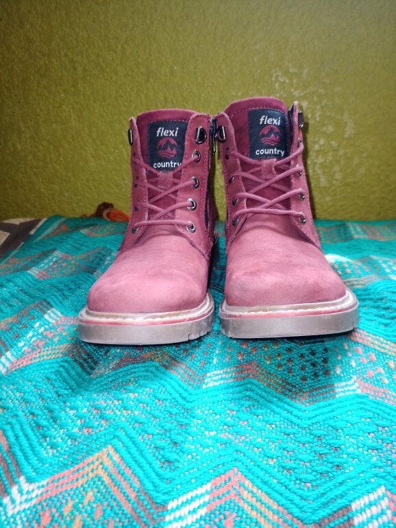 Botas flexi country rojas de segunda mano GoTrendier