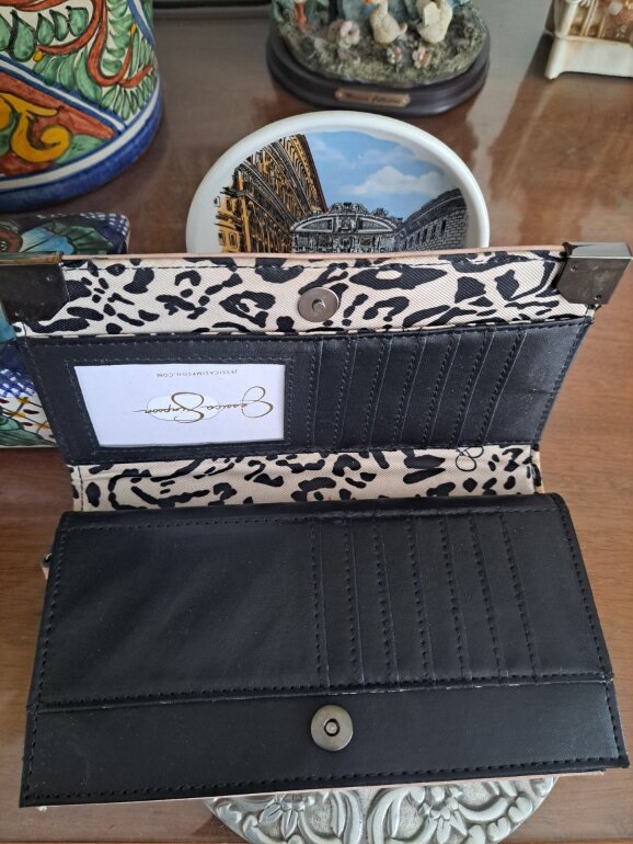 Cartera Jessica Simpson de segunda mano GoTrendier