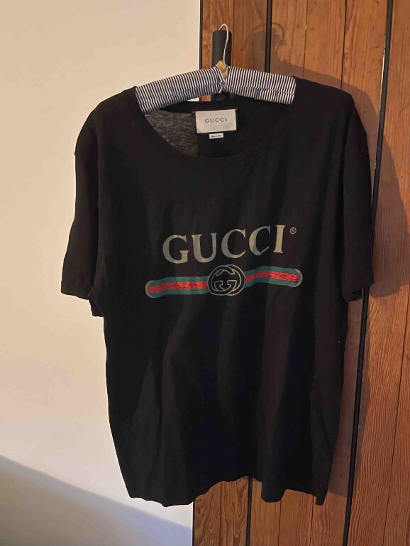 Playera GUCCI original de segunda mano - GoTrendier