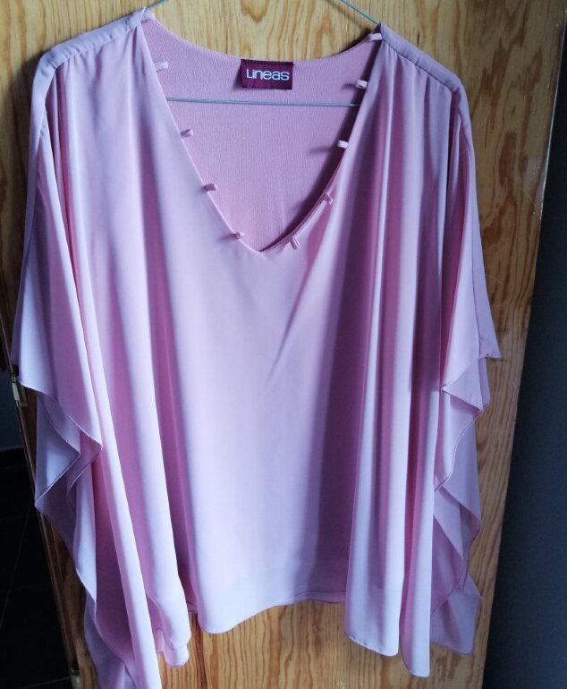 Blusa corte mariposa 2×1 de Lineas de segunda mano GoTrendier