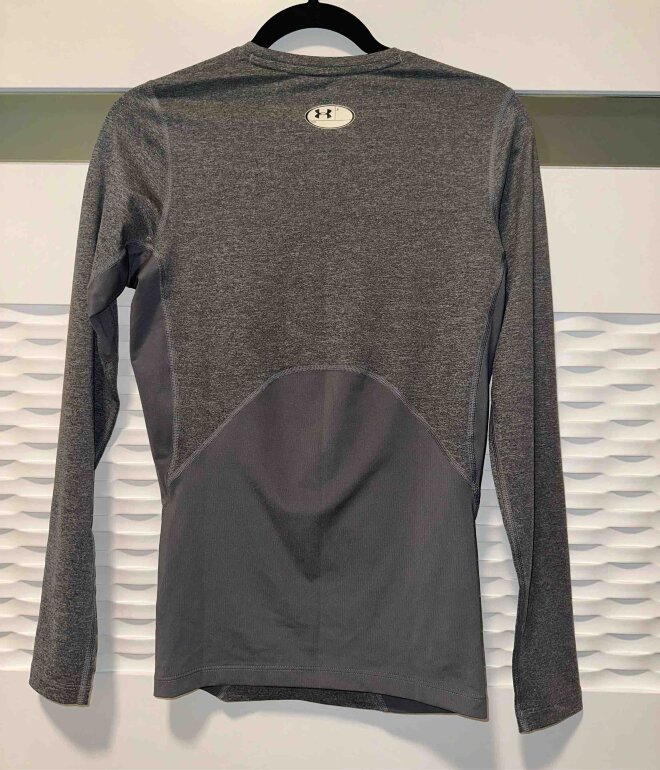 Playera deportiva Under Armour Mujer de segunda mano GoTrendier