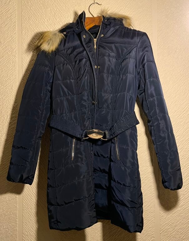 Chamarra Marezzi con forro y cinturón de segunda mano GoTrendier