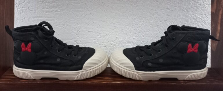 Botín Deportivo Minnie Mouse niña ZARA de Zara kids de segunda