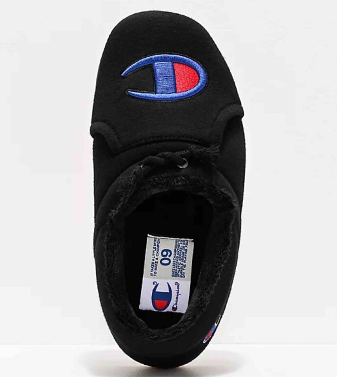 Pantuflas Champion University 🖤❤️💙 de segunda mano GoTrendier