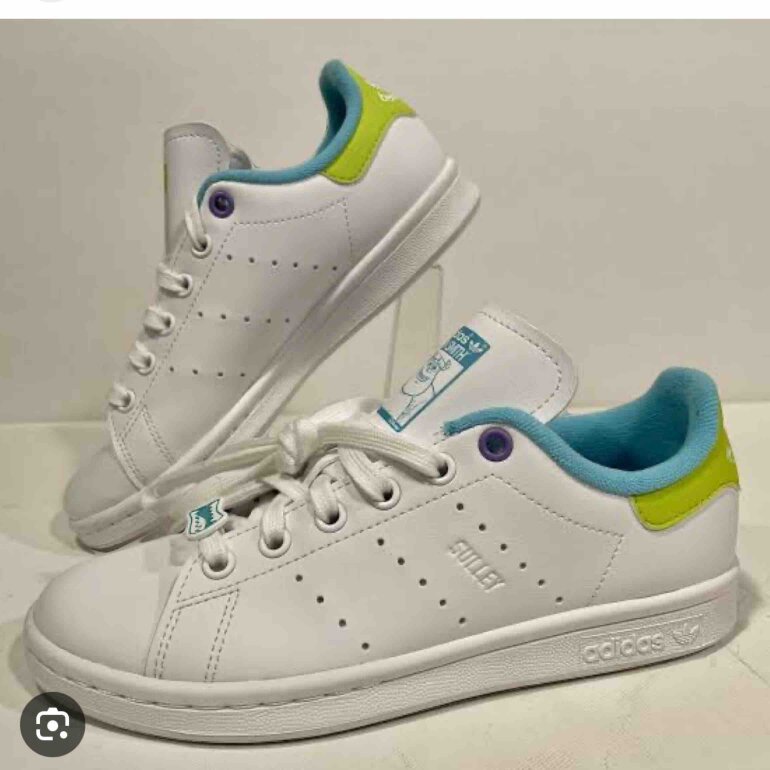 Tenis Stan smith monster inc de Adidas de segunda mano GoTrendier